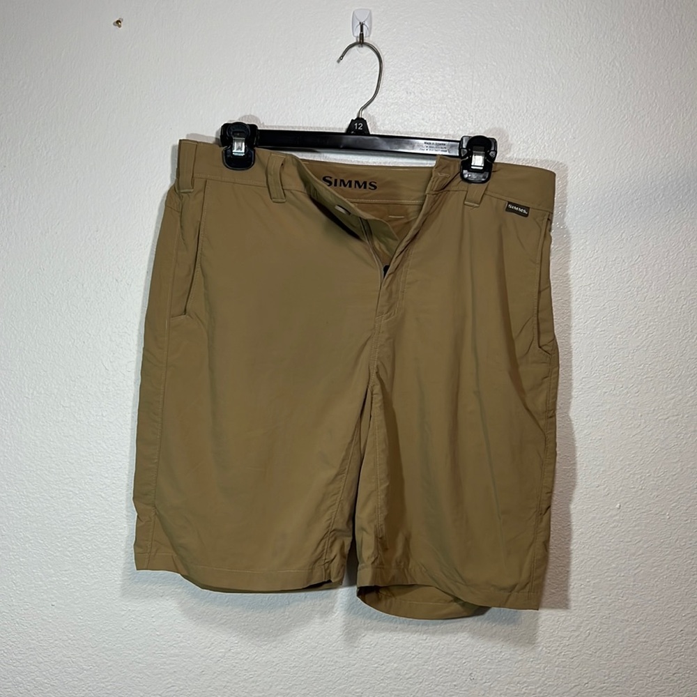 New Simms tan super light stretch waist fishing shorts
